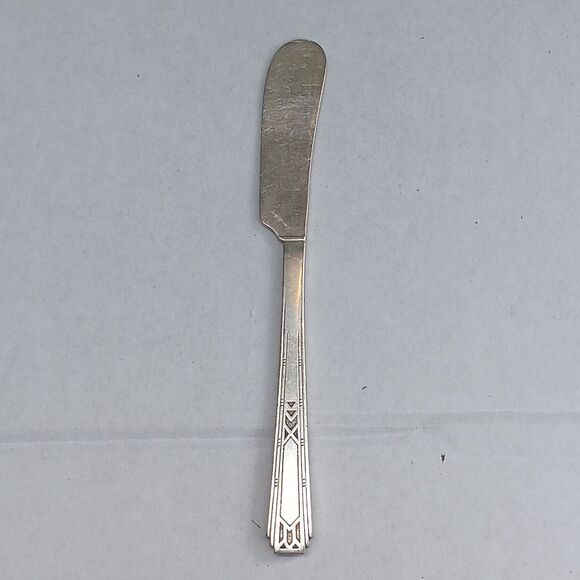 Vtg Oneida Community Friendship Medality Flat Handle Butter Spreader-Tudor Plate - Picture 1 of 4